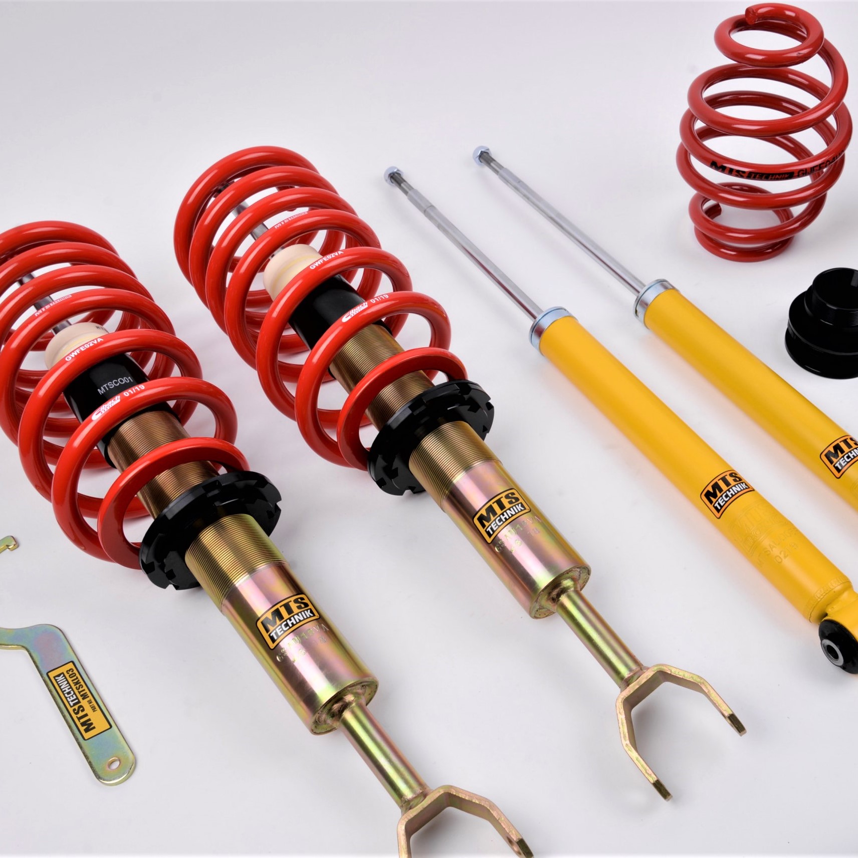 Update in Audi A6 C5 FWD coilover set