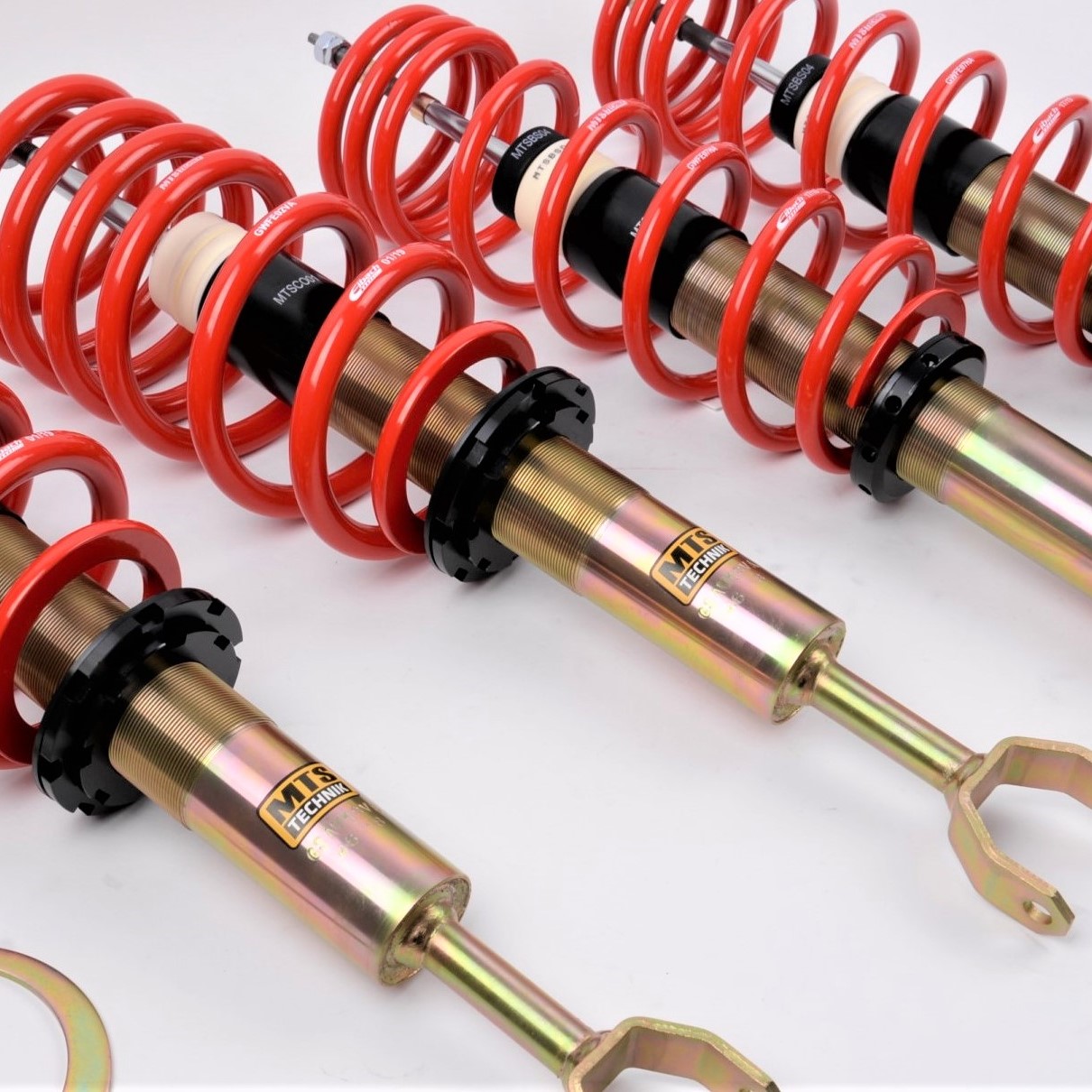 Update in Audi A4 B5 FWD coilover set