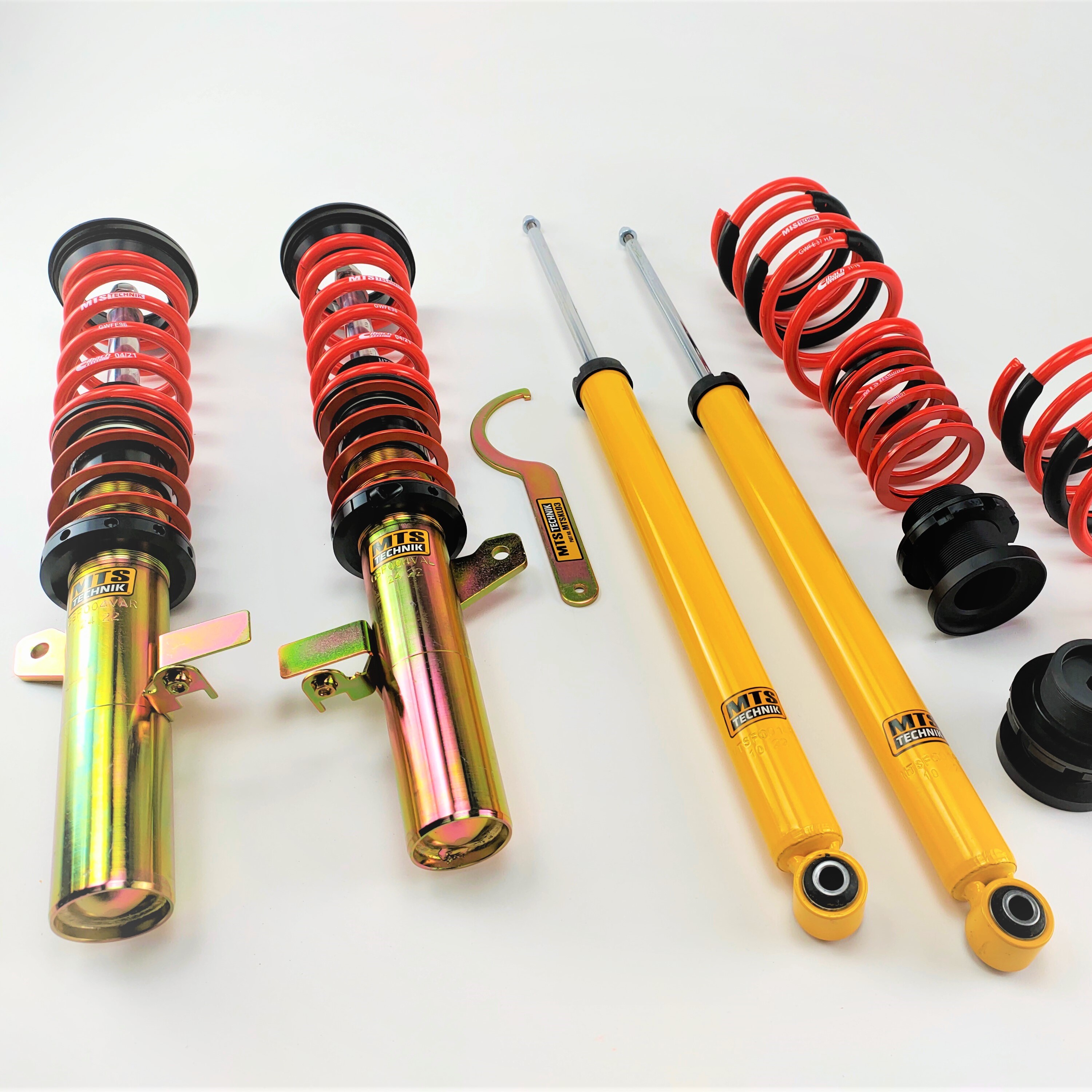 61528007 coilover set for Ford Focus III